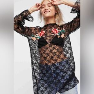 Free People whimsigoth Romantic Black Lace Floral Blouse size M